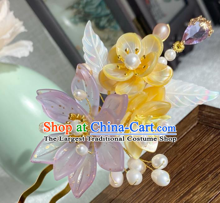 Chinese Ancient Princess Yellow Shell Plum Hairpin Traditional Ming Dynasty Young Lady Lilac Flower Hair Stick