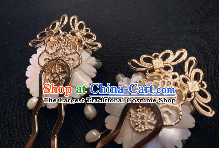 China Handmade Pink Shell Daisy Hairpin Traditional Ming Dynasty Hair Accessories Ancient Princess Pearls Hair Stick