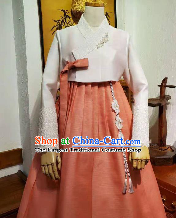 Korean Traditional Garments Fashion Wedding Hanbok Clothing Asian Korea Bride White Blouse and Red Dress