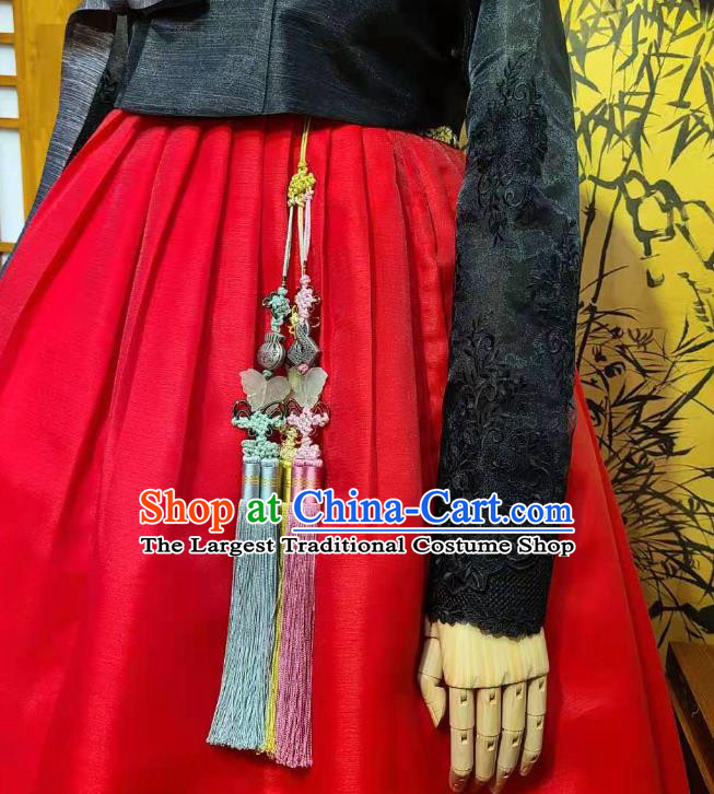 Asian Korea Wedding Hanbok Clothing Korean Bride Black Blouse and Red Dress Garments Traditional Fashion