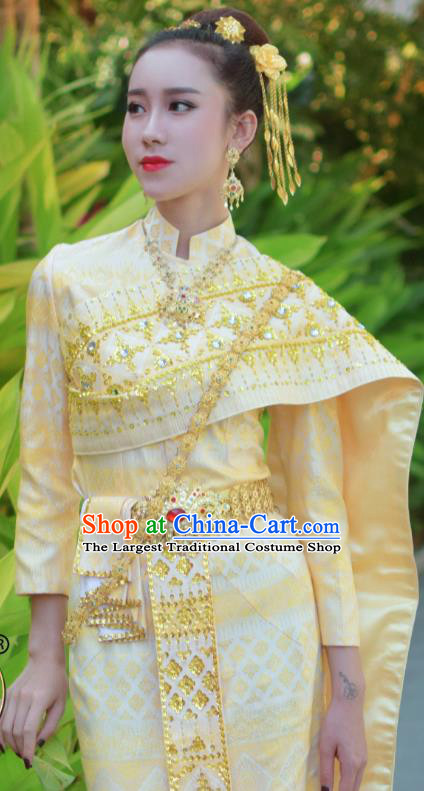 Asian Thai Court Consort Dress Clothing Traditional Thailand Performance Light Yellow Blouse and Skirt Uniforms