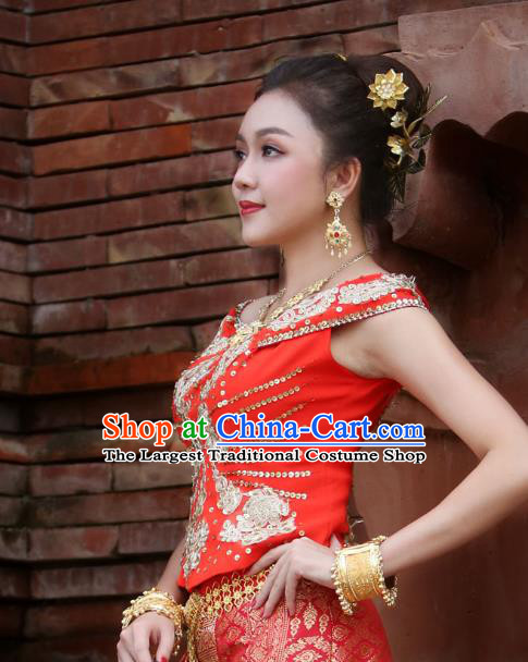 Asian Thai Bride Dress Clothing Wedding Uniforms Traditional Thailand Embroidery Sequins Red Blouse and Trailing Skirt