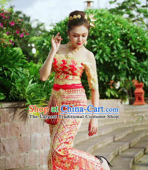Asian Thai Wedding Uniforms Court Woman Dress Clothing Traditional Thailand Embroidery Off Shoulder Blouse and Red Skirt