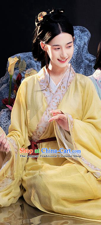 China Traditional Jin Dynasty Palace Lady Historical Clothing Ancient Young Beauty Yellow Hanfu Dress