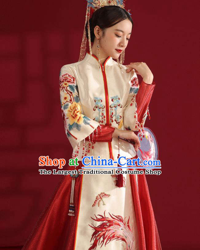 China Classical Embroidered Phoenix Peony Wedding Dress Traditional Bride Xiuhe Suit Costumes