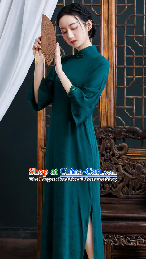 Republic of China National Deep Green Silk Cheongsam Traditional Shanghai Young Lady Qipao Dress