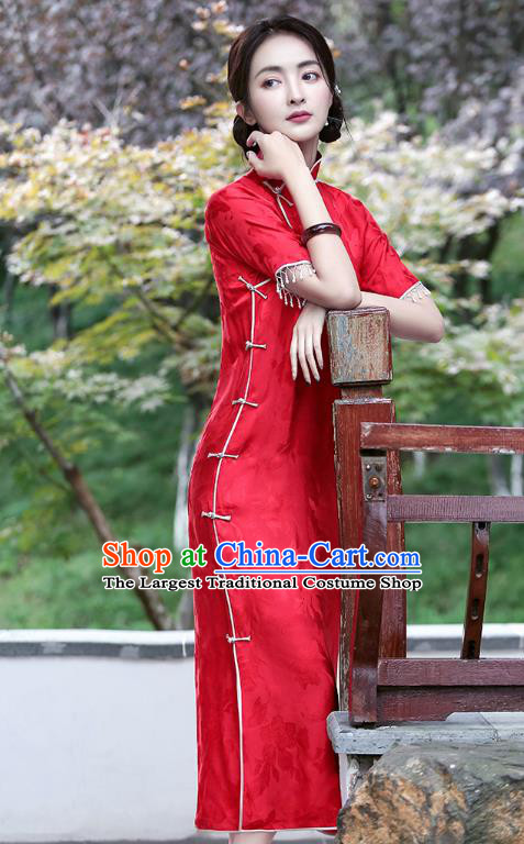 Republic of China National Young Woman Cheongsam Traditional Beads Tassel Red Silk Qipao Dress