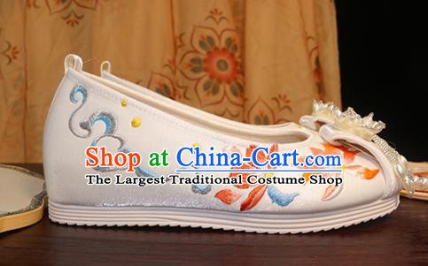 Chinese Traditional Ming Dynasty Hanfu Shoes Ancient Princess Shoes Embroidered Lotus Shoes White Cloth Shoes
