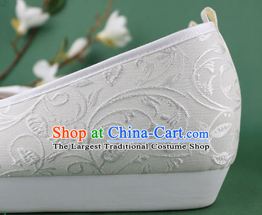 Chinese Ancient Princess Shoes White Brocade Shoes Traditional Ming Dynasty Hanfu Shoes