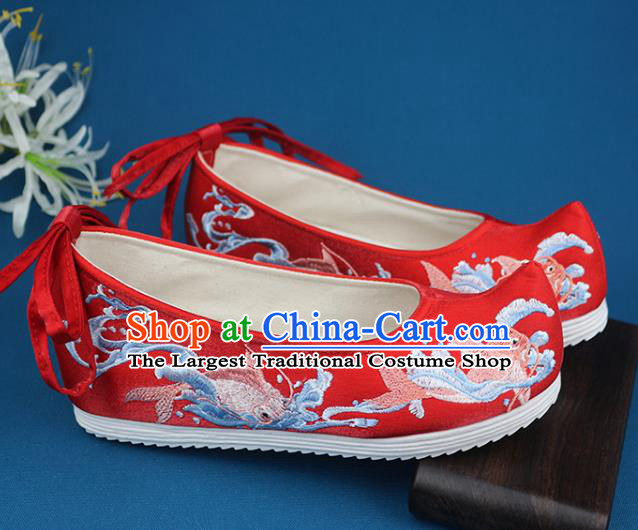 Chinese Ming Dynasty Embroidered Carps Shoes Handmade Red Cloth Shoes Ancient Princess Shoes Traditional Wedding Shoes