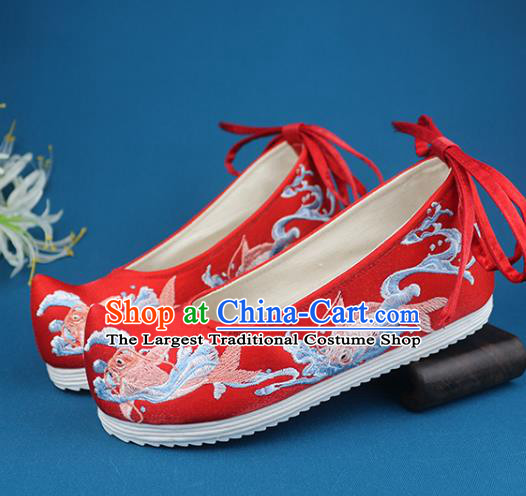 Chinese Ming Dynasty Embroidered Carps Shoes Handmade Red Cloth Shoes Ancient Princess Shoes Traditional Wedding Shoes