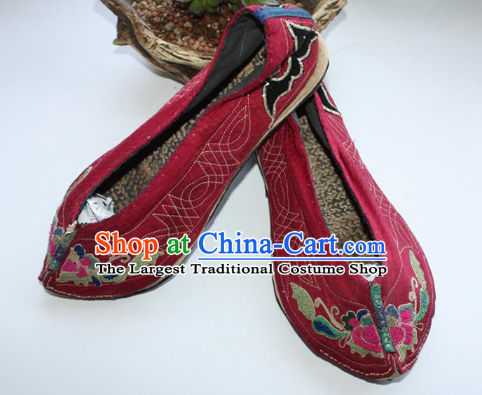 Chinese Yunnan Ethnic Wine Red Cloth Shoes Traditional Wedding Embroidered Shoes Handmade Yi Nationality Bride Shoes