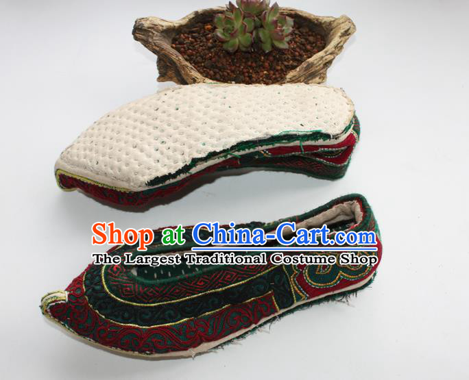 Chinese Handmade Full Embroidered Shoes Shui Nationality Shoes Yunnan Ethnic Wedding Shoes Traditional Cloth Shoes