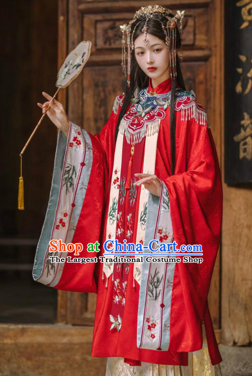 China Ancient Noble Lady Red Hanfu Dress Traditional Wedding Garments Ming Dynasty Royal Princess Embroidered Historical Clothing