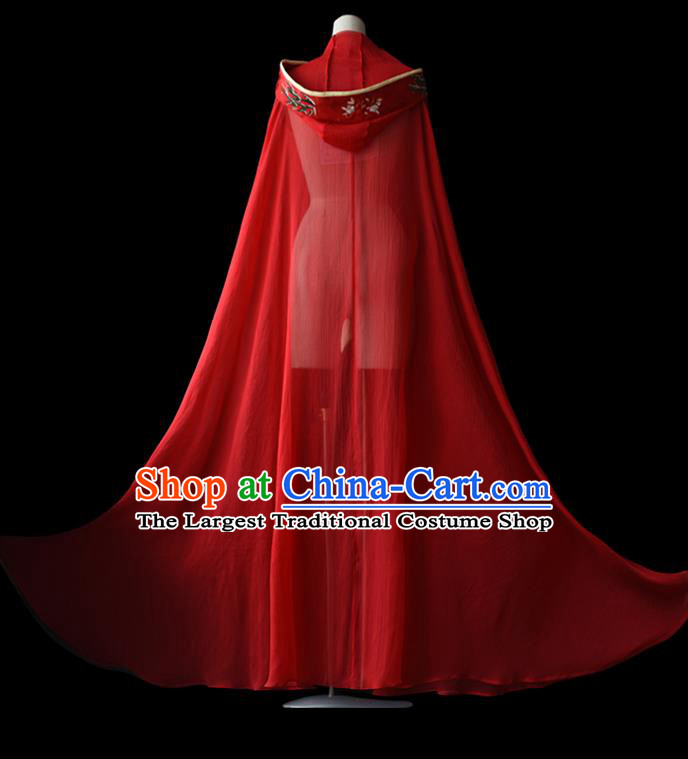China Ancient Princess Red Embroidered Cape Traditional Hanfu Cloak Ming Dynasty Noble Lady Clothing