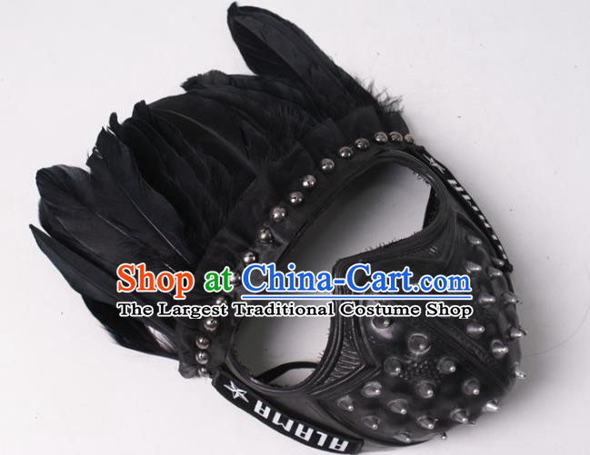 Party Performance Rivets Face Mask Professional Rio Carnival Headwear Cosplay Black Feather Mask