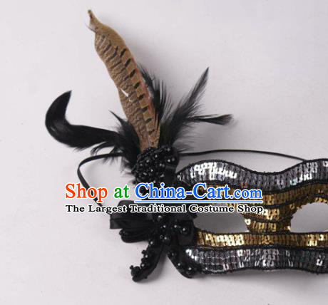 Handmade Carnival Sequins Face Mask Stage Show Blinder Headpiece Halloween Cosplay Party Woman Feather Mask