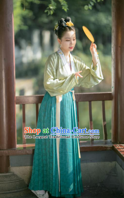 China Traditional Song Dynasty Court Lady Hanfu Garments Ancient Royal Princess Historical Dress Clothing