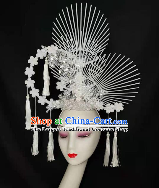 China Court White Lace Flowers Hair Clasp Qipao Catwalks Bride Headdress Handmade Wedding Fashion Headwear Stage Show Tassel Hair Crown