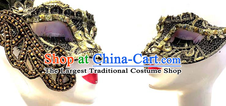 Handmade Gothic Queen Headpiece Brazil Carnival Rivet Mask Halloween Cosplay Face Mask Costume Party Black Feather Blinder