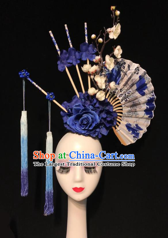 China Qipao Catwalks Deluxe Headdress Handmade Bride Fashion Headwear Stage Show Fan Hair Crown Court Blue Flower Hair Clasp