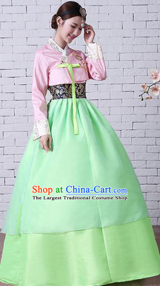 Asian Korea Wedding Clothing Classical Embroidered Pink Blouse and Green Dress Korean Court Hanbok Traditional Bride Fashion Garments