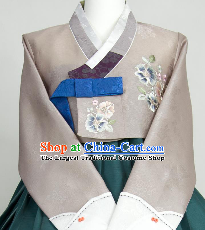 Korean Traditional Festival Celebration Clothing Court Hanbok Embroidered Grey Blouse and Green Dress Classical Dance Fashion Costumes