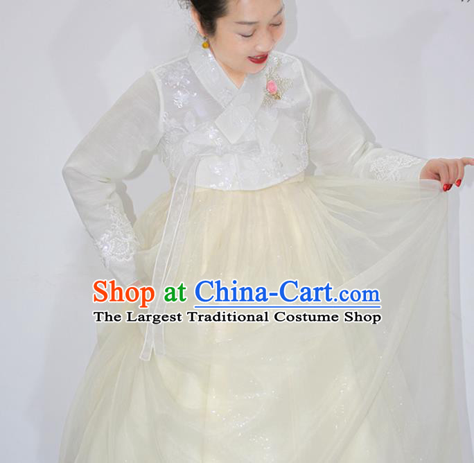 Asian Korea Bride Mother White Blouse and Yellow Dress Korean Traditional Fashion Garments Court Dance Hanbok Clothing