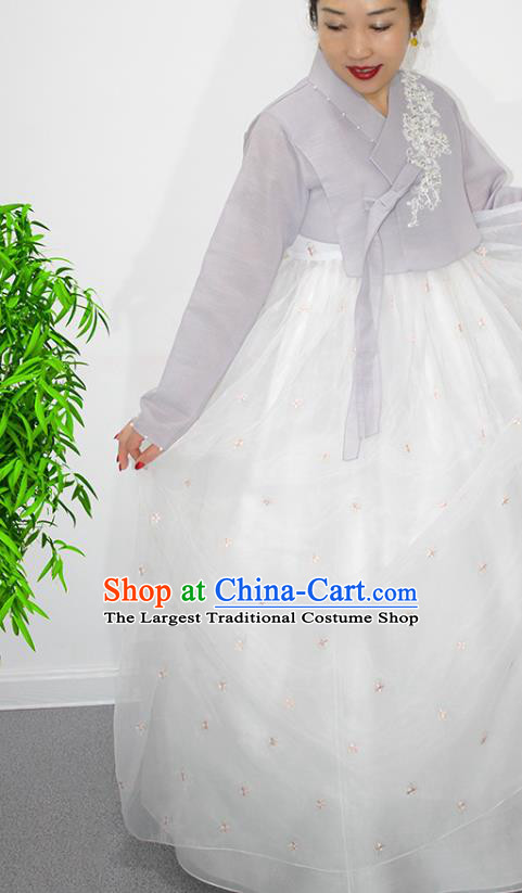 Asian Korea Court Dance Hanbok Clothing Bride Mother Grey Blouse and White Dress Korean Traditional Fashion Garments