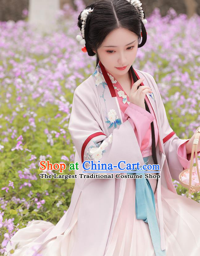 China Traditional Ming Dynasty Young Woman Historical Clothing Ancient Village Lady Hanfu Dress Garments