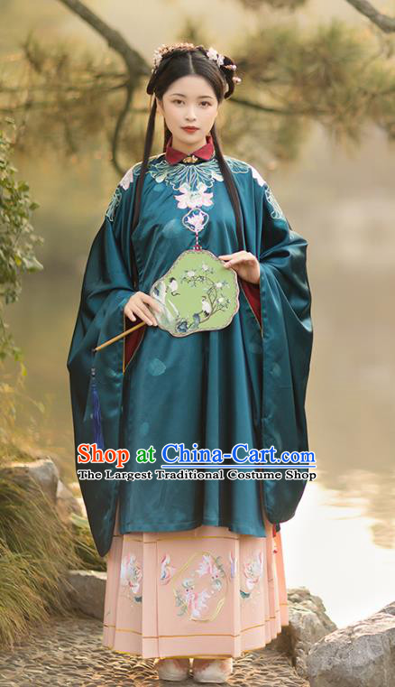 China Ancient Patrician Lady Hanfu Dress Garments Traditional Ming Dynasty Royal Princess Clothing