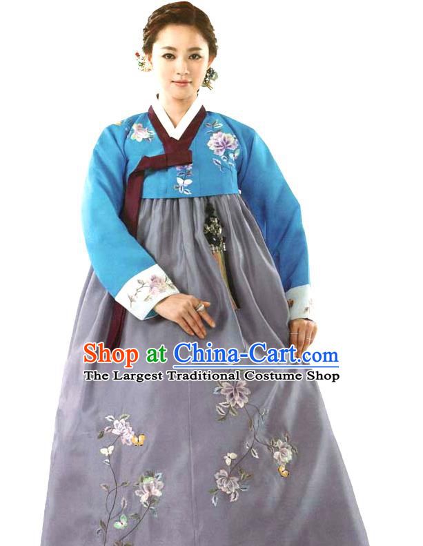 Korean Court Woman Fashion Embroidered Blue Blouse and Grey Dress Traditional Performance Hanbok Clothing Classical Wedding Garment Costumes