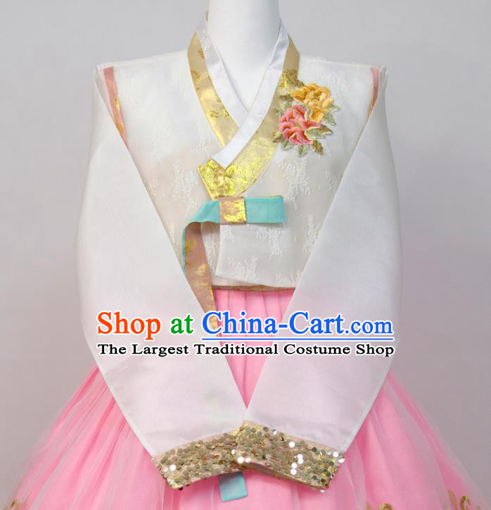 Korean Classical Hanbok White Blouse and Pink Dress Korea Young Lady Traditional Clothing Wedding Bride Fashion Costumes