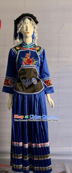 Chinese Bouyei Nationality Festival Clothing Puyi Minority Folk Dance Blue Dress Uniforms Guizhou Ethnic Female Garment Costume and Headdress
