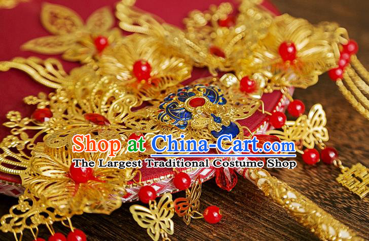 China Classical Dance Golden Tassel Fan Handmade Silk Circular Fan Traditional Wedding Red Fan Bride Palace Fan