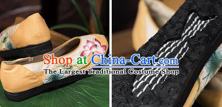 China Handmade Yellow Canvas Shoes Woman Folk Dance Shoes National Cloth Shoes Embroidered Lotus Shoes