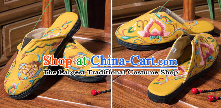 China Handmade Woman Cloth Shoes Folk Dance Shoes National Yellow Flax Sandals Embroidered Lotus Shoes