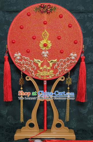 China Handmade Red Tassel Silk Fan Traditional Wedding Fan Bride Palace Fan Classical Dance Circular Fan