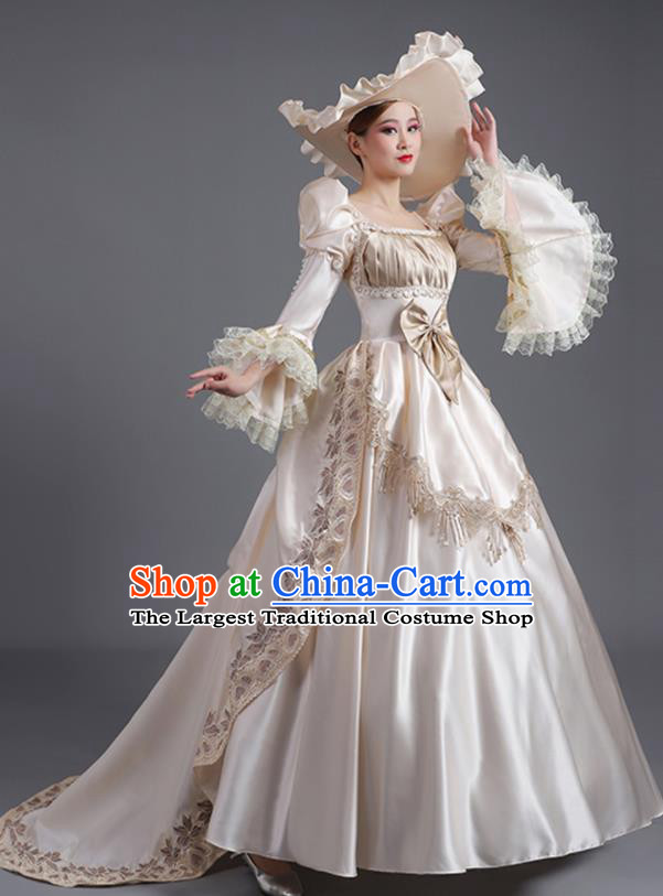 Custom European Noble Lady Champagne Dress Western Medieval Age Court Clothing Europe Vintage Full Dress Stage Performance Fashion