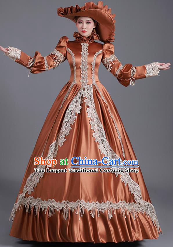 Elegant Lady's Medieval Dress a Noble Women's renaissance dress.