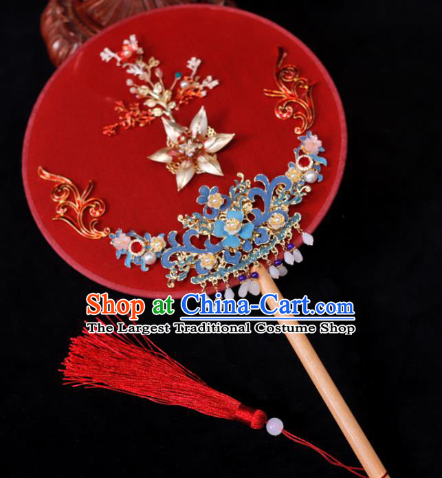 Handmade China Wedding Red Fan Ancient Bride Circular Fan Traditional Silk Fan Classical Dance Palace Fan