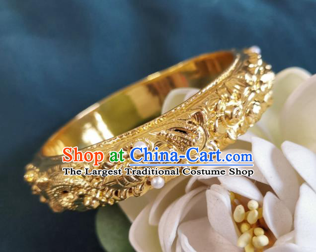 Chinese Classical Wristlet Accessories Ming Dynasty Gilding Bracelet Handmade Wedding Silver Carving Dragon Bangle