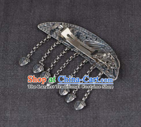 Chinese Cheongsam Headpiece Traditional Hair Accessories Handmade Carving Peacock Hairpin Classical Silver Tassel Hair Claw