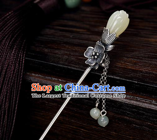 Chinese Traditional Hair Jewelry Classical Jade Mangnolia Hair Stick Cheongsam Accessories Headpiece Handmade Silver Tassel Hairpin