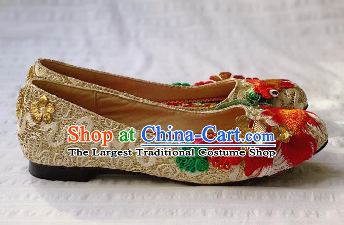 China Xiuhe Suit Shoes Wedding Golden Lace Shoes Embroidered Goldfish Shoes Handmade Bride Shoes