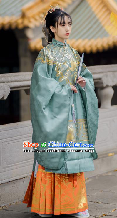 China Traditional Ming Dynasty Historical Clothing Ancient Countess Hanfu Dress Garments for Noble Woman