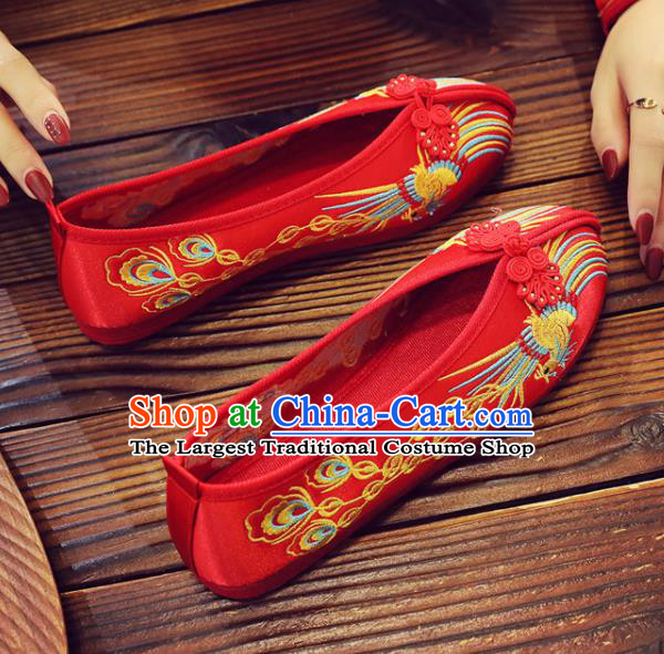 China Handmade Bride Shoes Xiuhe Red Satin Shoes Classical Wedding Shoes Embroidered Phoenix Shoes