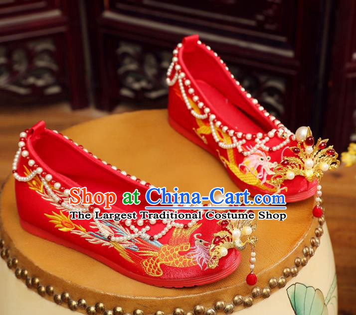 China Hanfu Shoes Classical Wedding Shoes Embroidered Pearls Shoes Handmade Golden Phoenix Bride Shoes XiuHe Red Satin Shoes
