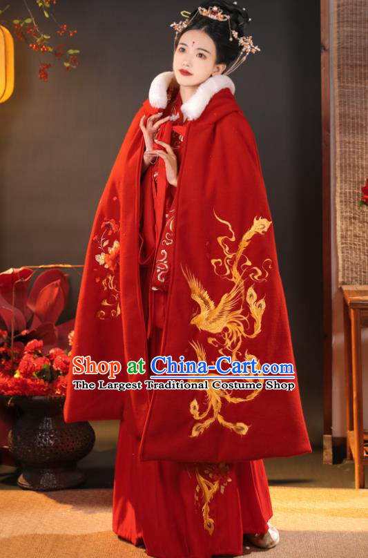 China Traditional Historical Garment Costume Ancient Princess Hanfu Cloak Ming Dynasty Wedding Embroidered Red Cape