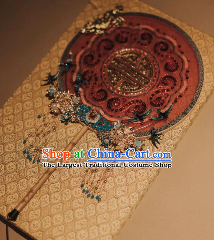China Wedding Embroidered Red Sequins Fan Traditional Bride Red Silk Palace Fan Handmade Hanfu Dance Circular Fans